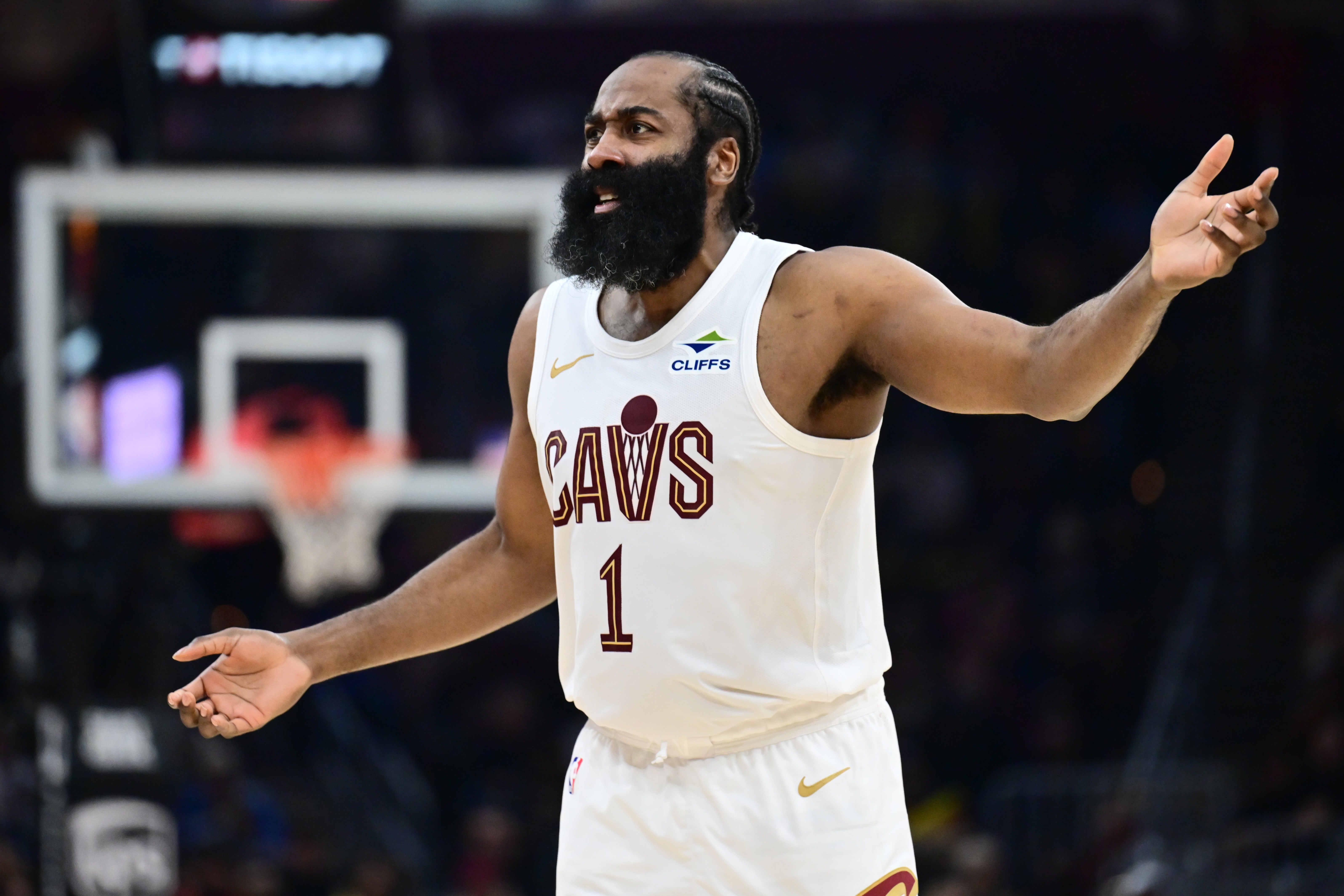 状态来得太晚!哈登末节回暖但无力回天 全场12中4&还有6失误